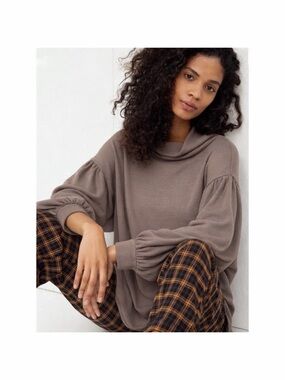 We The Free People Winnie Turtleneck Sweater Brown Open Back Size S Oversized